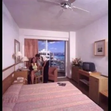 Hotel Sumba- Borneo Cala Millor (Mallorca)