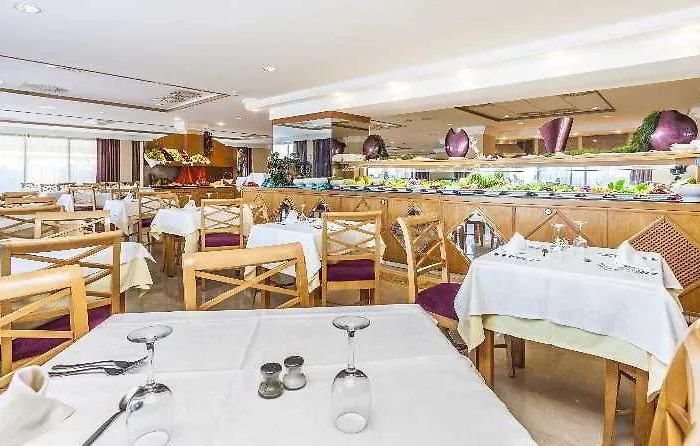 Sumba- Borneo 4* Cala Millor (Mallorca)