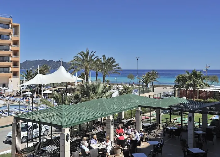 Sumba- Borneo Готель 4*